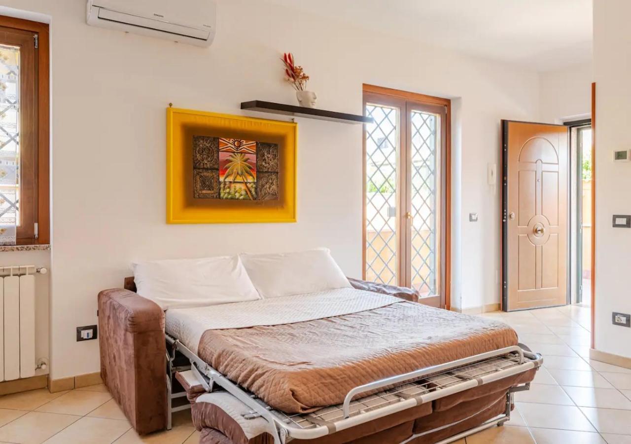 Garden Villa - Free Parking, Wi-Fi E Netflix Фьюмичино Экстерьер фото